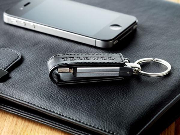 Clé USB Articulée en Métal avec Porte-Clés Revêtement Cuir